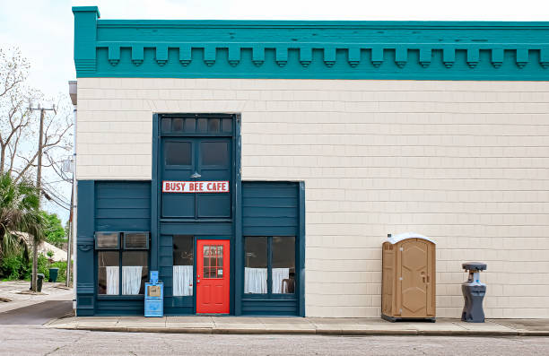 Porta potty rental for outdoor events in Wade, MS
